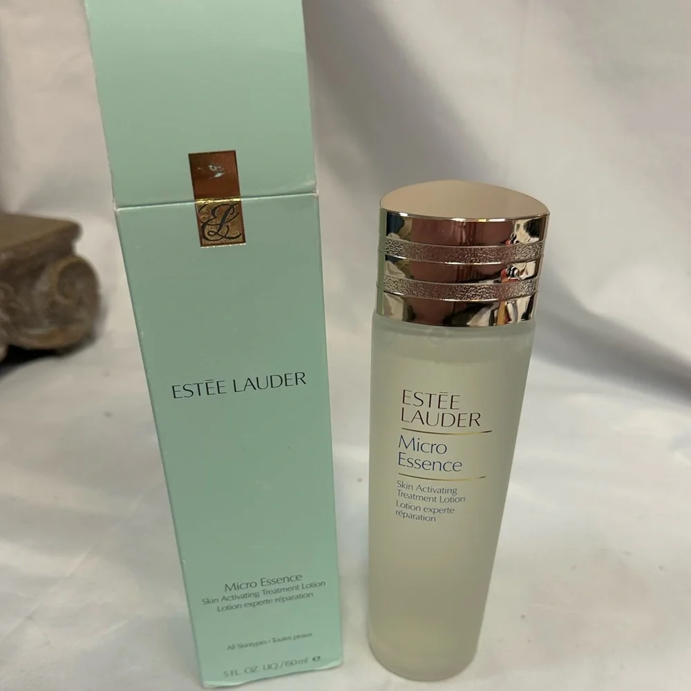 Estée Lauder Micro Essence Skin Activating Lotion Size 5 Fl Oz NIB